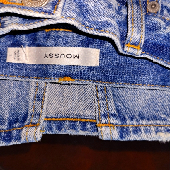 Moussy Skirt - Picture 7 of 11